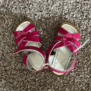 Hot pink saltwater sandal